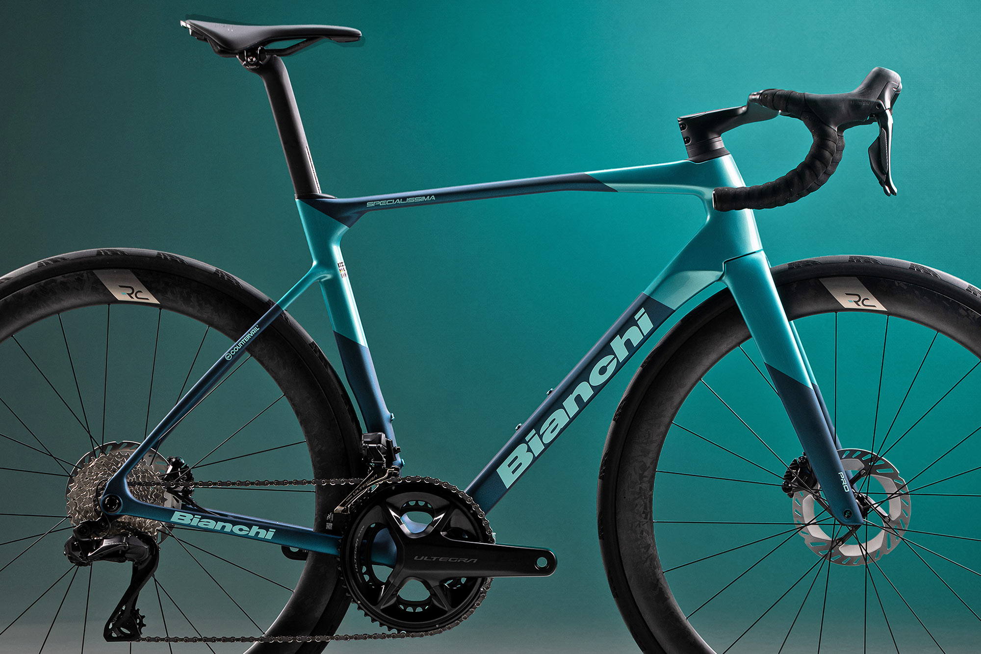 2026 Bianchi Specialissima RC CV ultralight all-rounder road bike: up close in Celest