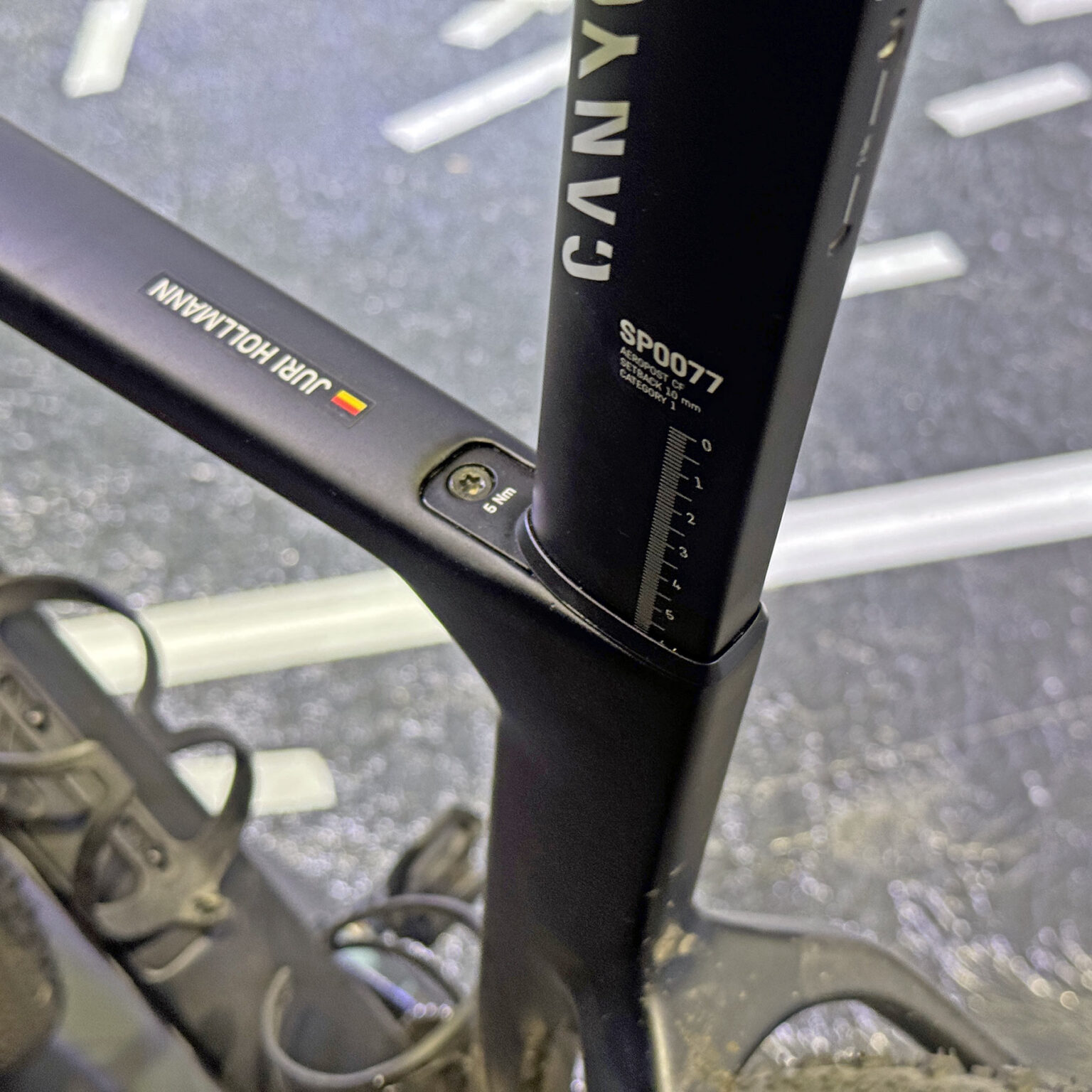 2026 Canyon Grail CFR helt ny aero gravel-cykel: letvægts sadelpind