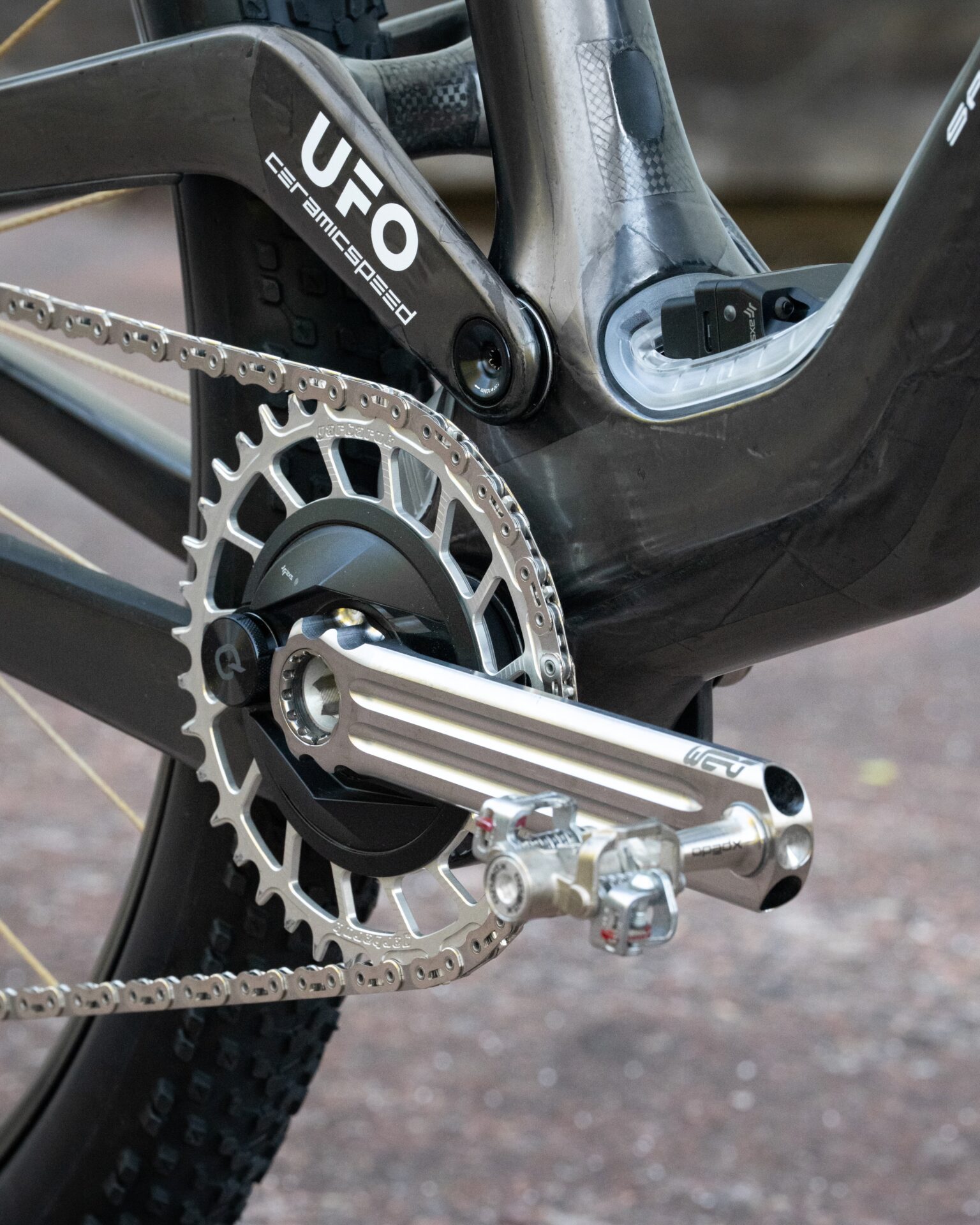 The WERT titanium cranks on the Scott Spark RC custom build