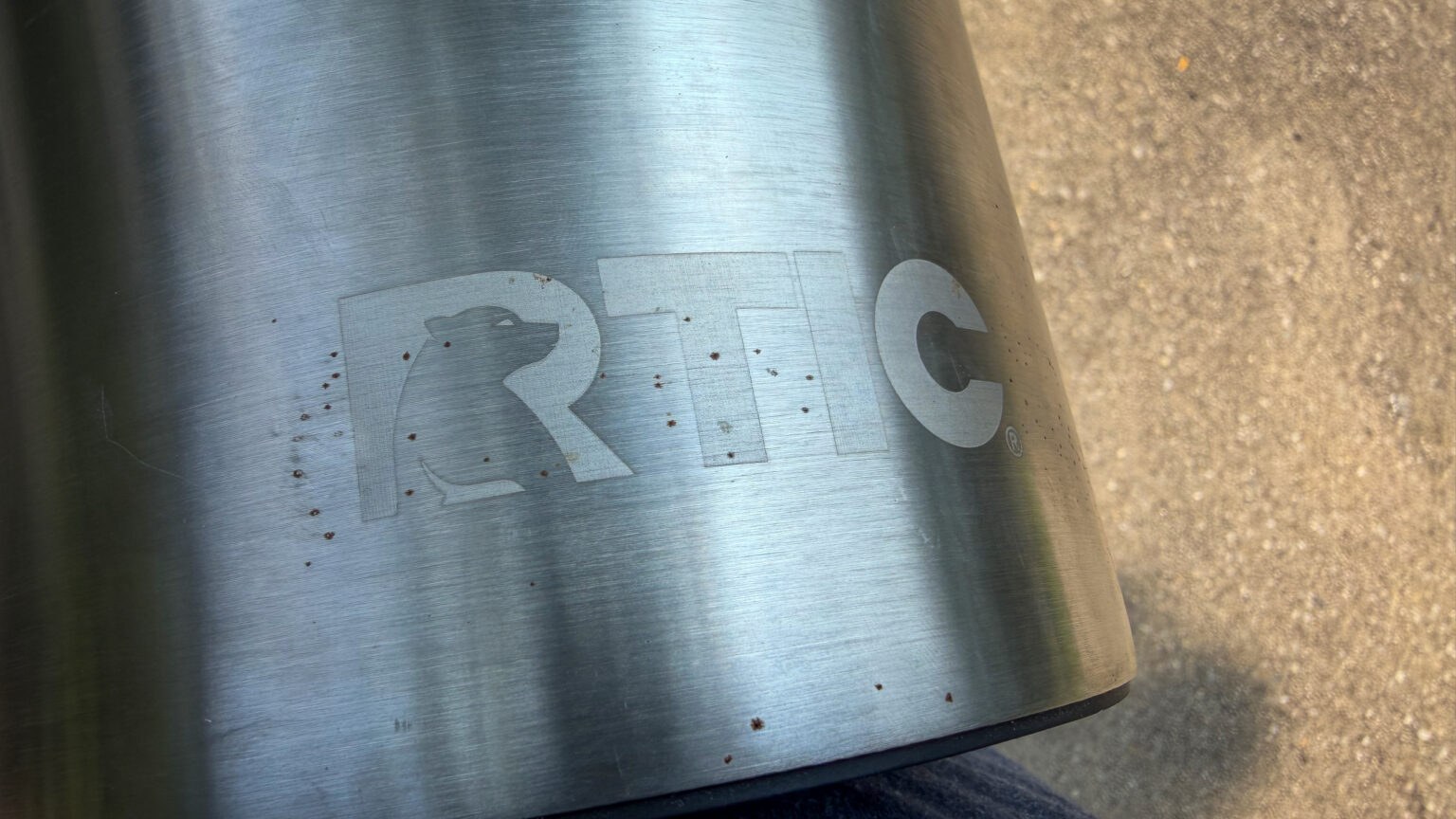 RTIC Outback insulated 1 gallon jug review rust spots