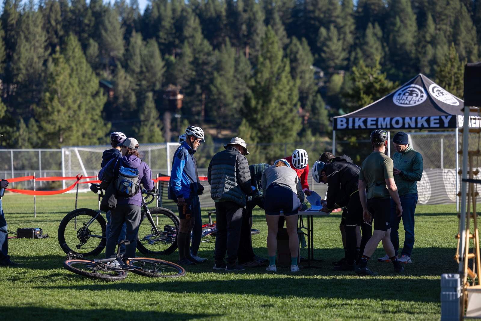 participants registering for Truckee Gravel