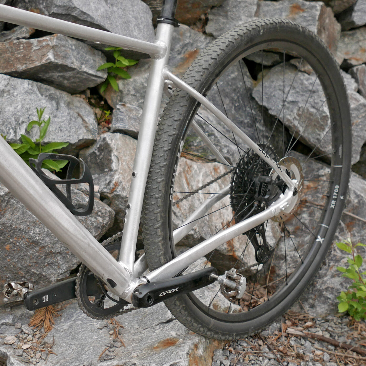 32" prototype Superior XR GR alloy gravel bike, rear end