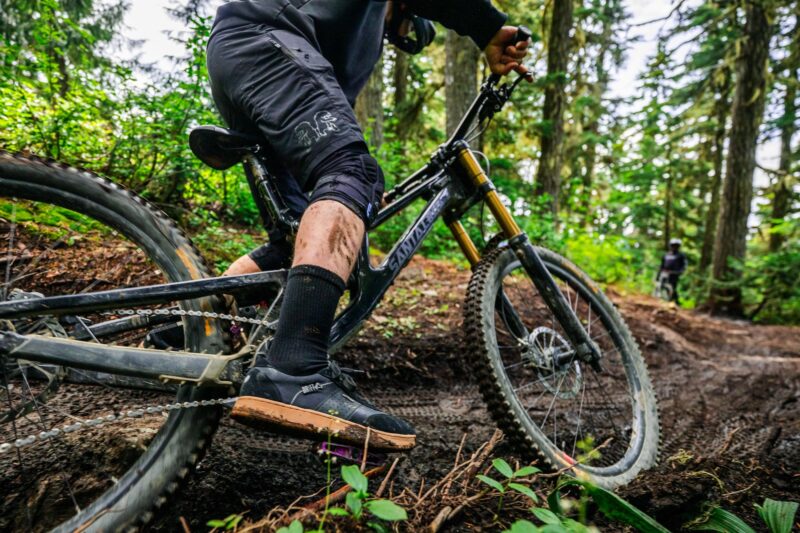 DRIFT Shoes Steps Up with Its 2nd Waterproof SPD-Compatible Model, the Minna