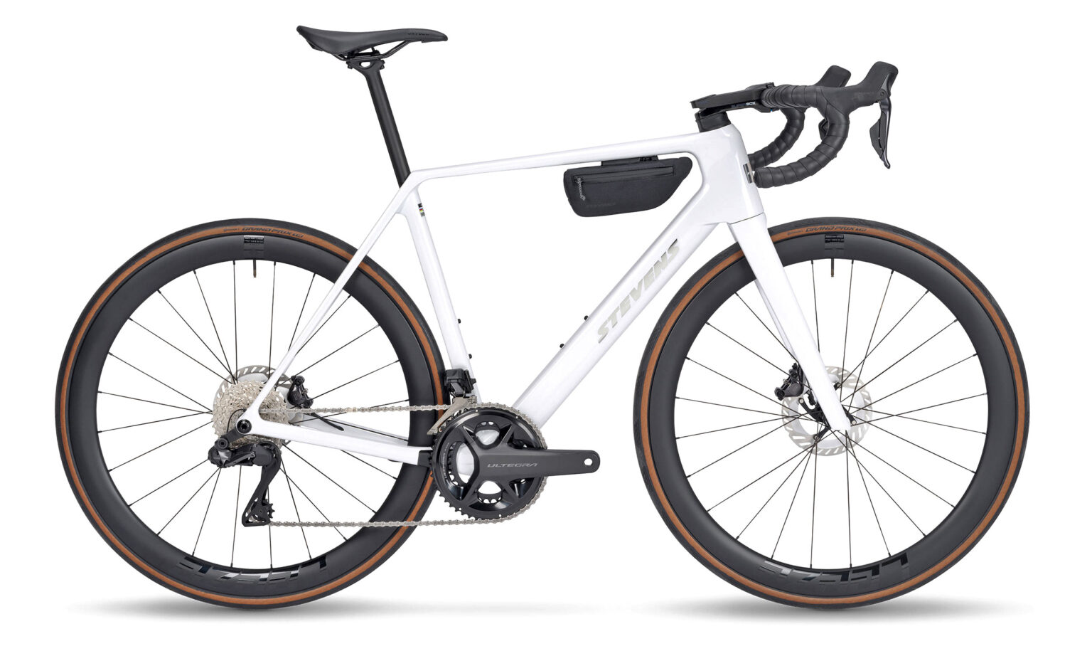 MY27 Stevens Izoard all-rounder carbon road bike: Izoard ULT complete