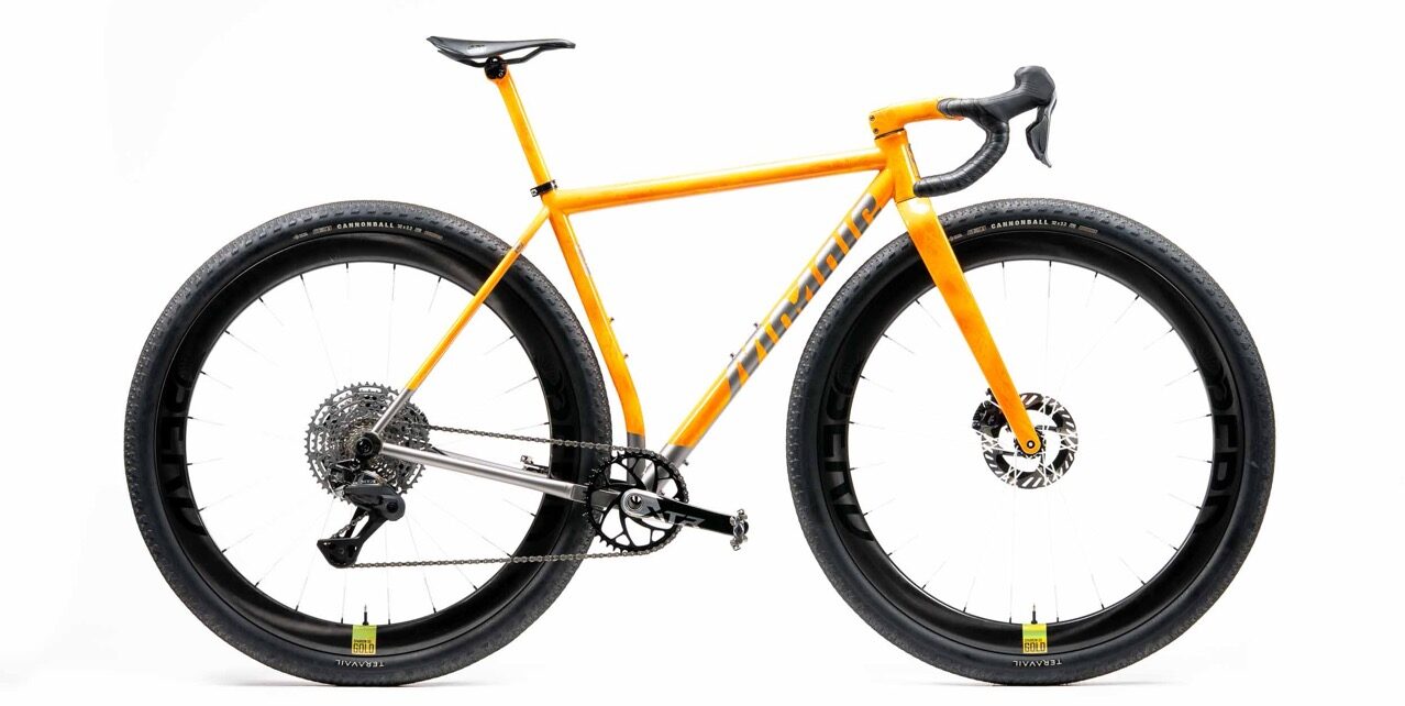 Mosaic Cycles Rolls in the GT i55 32, a Purpose-Built 32″ Wheeled Gravel Race Bike
