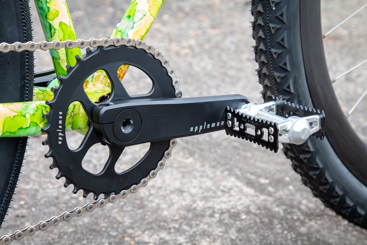 Woodpecker gravel kid's bike