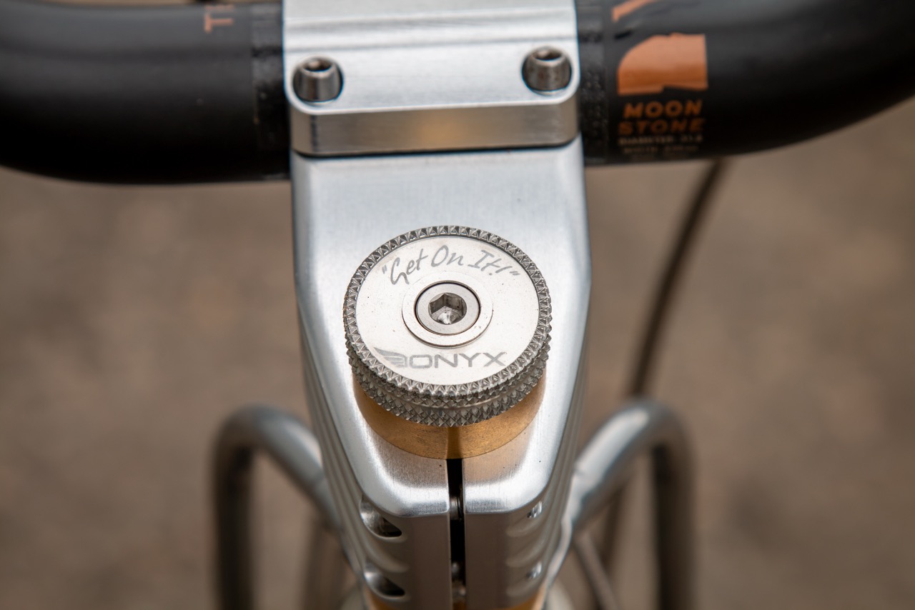 Woodpecker THIK MINI velo onyx headset