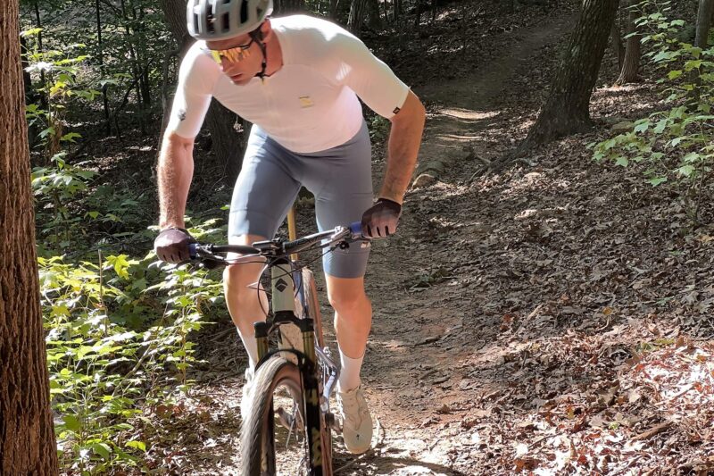 Attaquer ALL DAY Cycling Kit Review: Perfect for Tall People