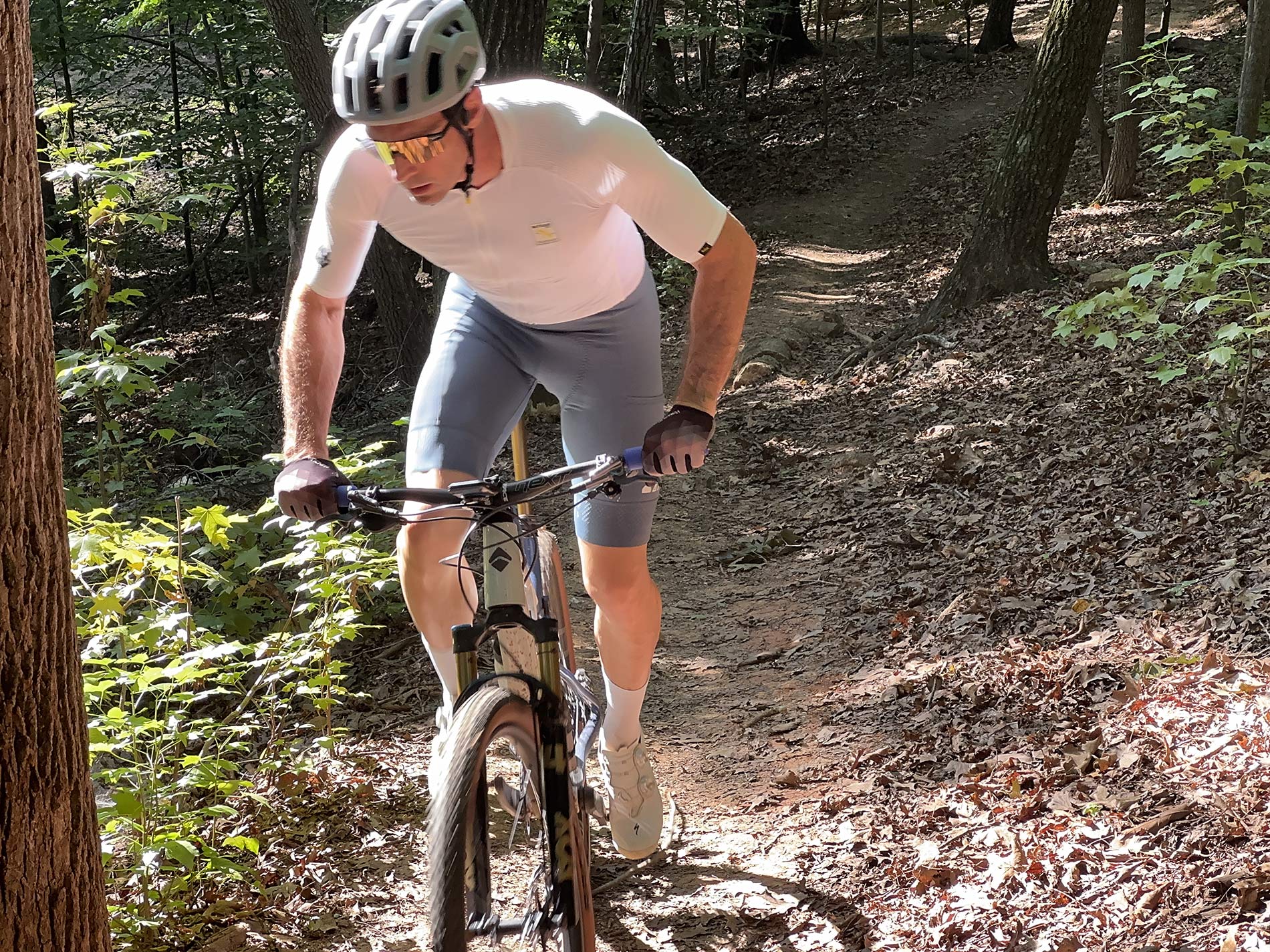 Attaquer ALL DAY Cycling Kit Review: Perfect for Tall People