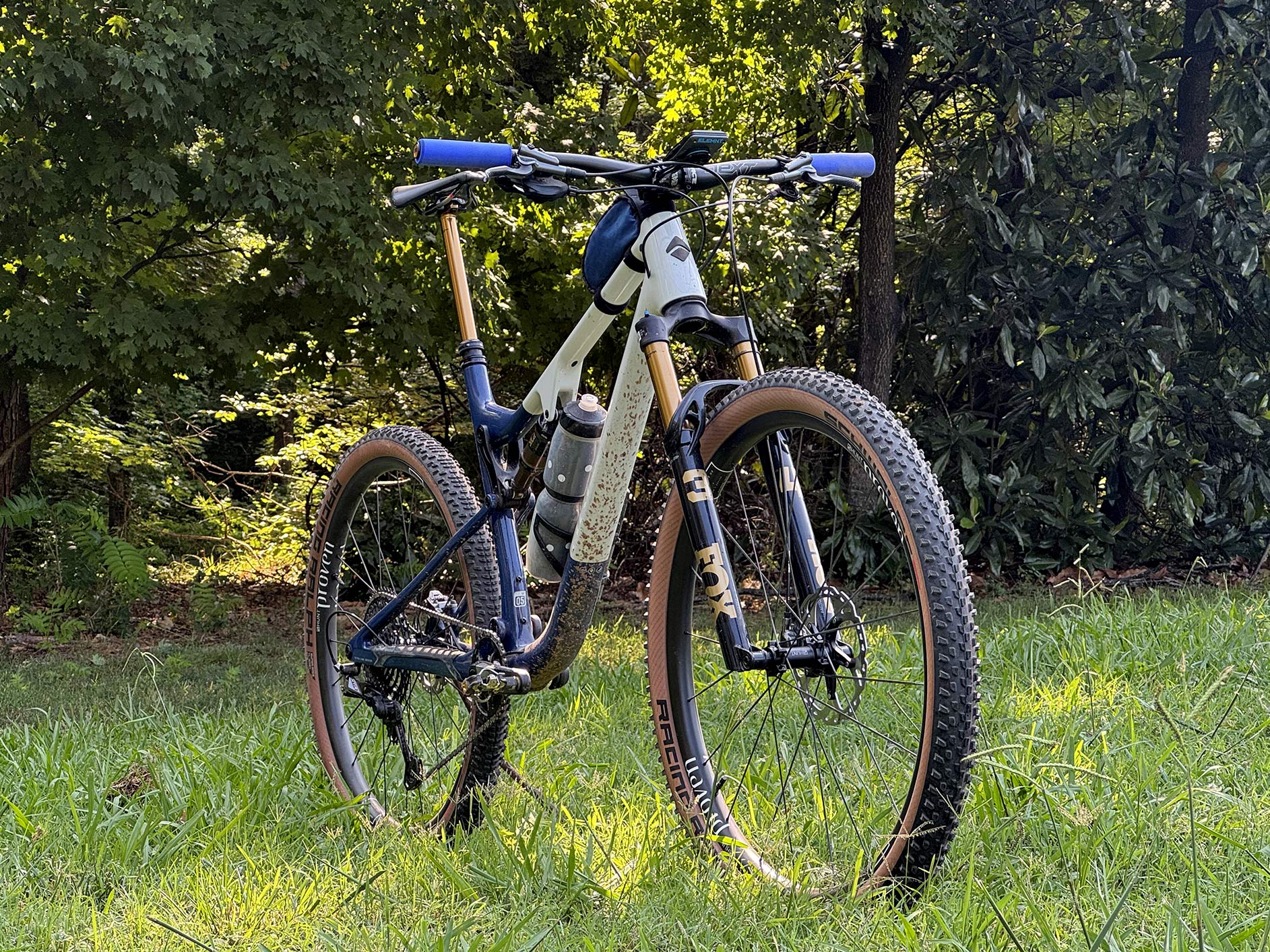 ari signal peak mountain bike with fox 34 sl fork.