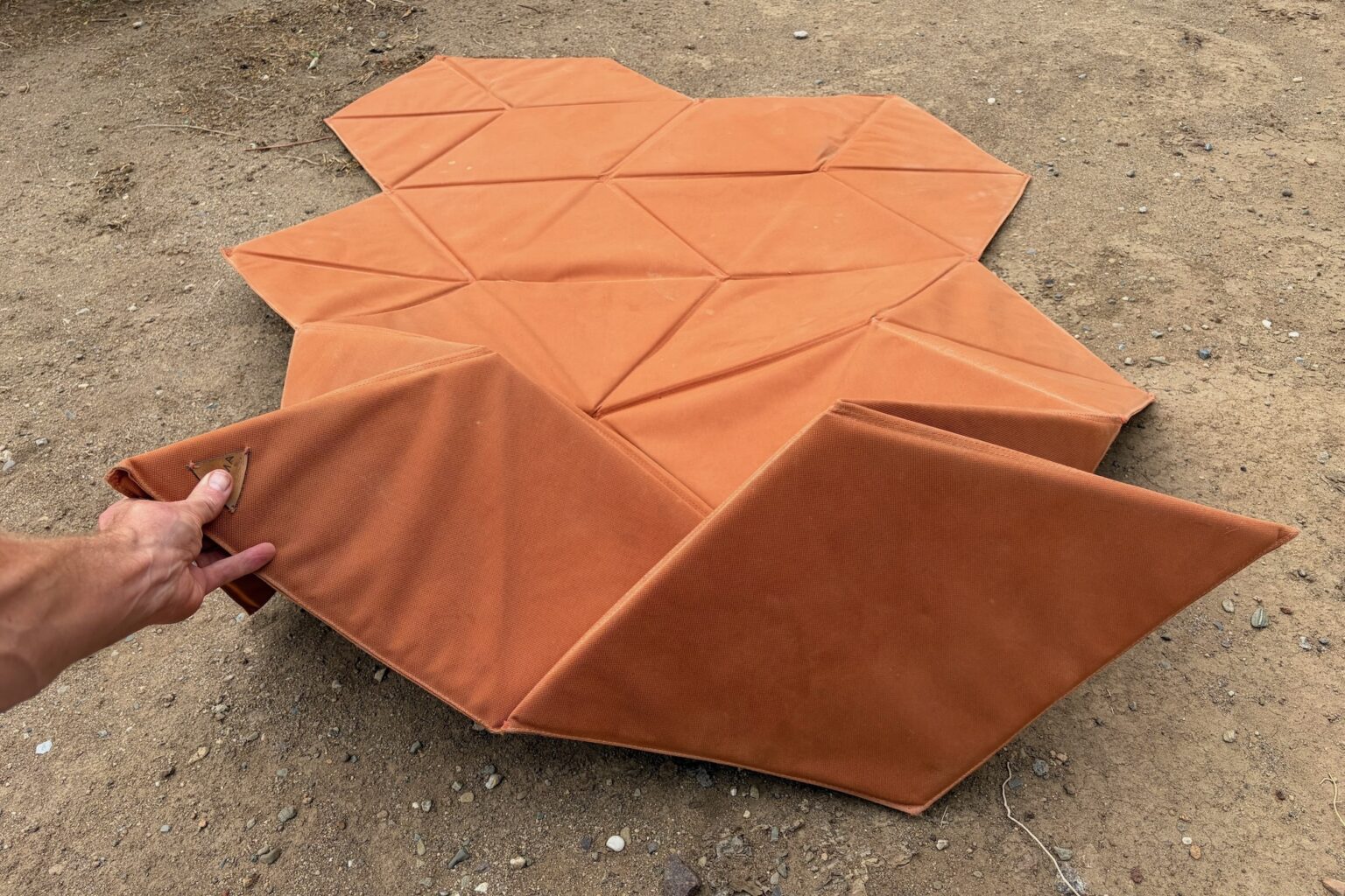 folding a kama mat