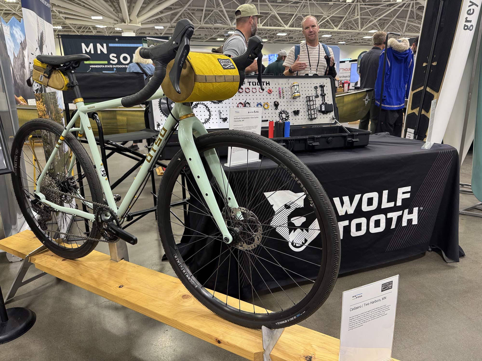 wolf tooth components and Otso bikes with color-matched Cedaero bike bags.