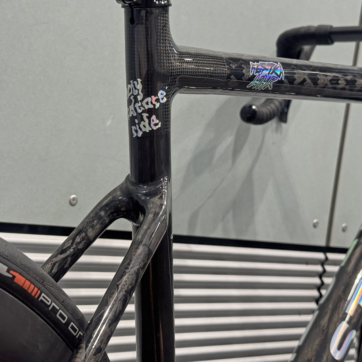 2026 Festka Machina Road handmade custom Czech carbon road bike, droppend seatstays