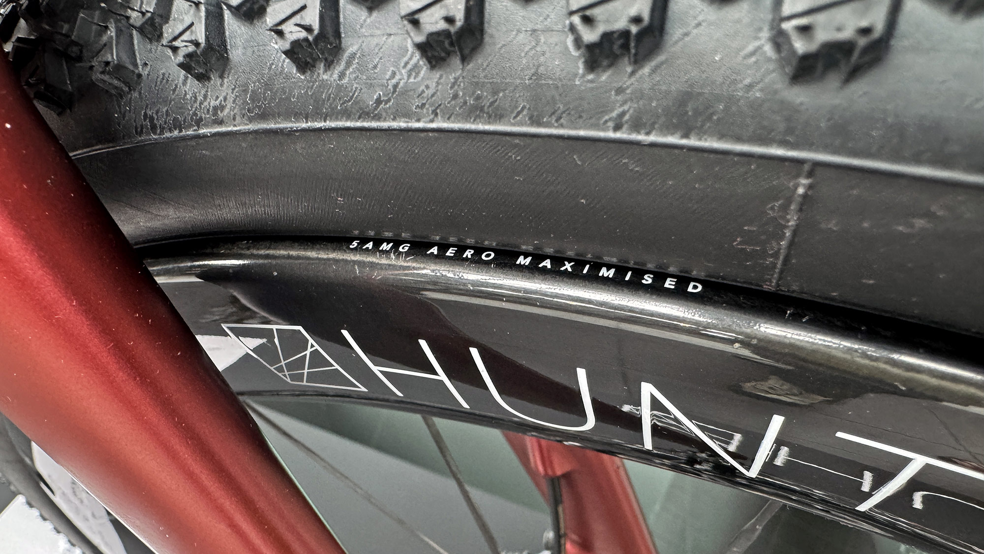 2026 Hunt 5AMG Limitless wide aero gravel race bike wheels teased at Beposked: ultra-wide rim bead