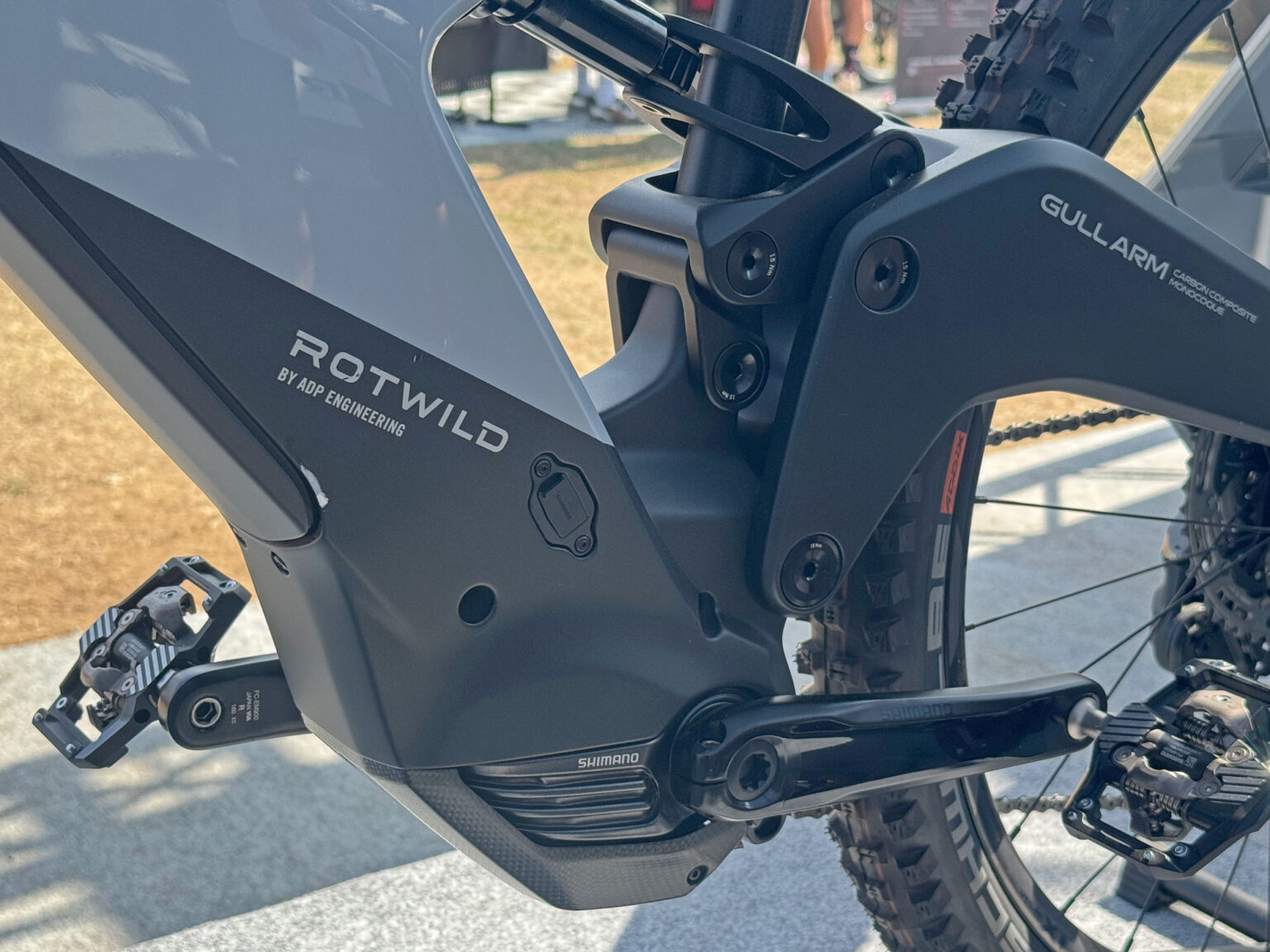 Honda eMTB project concept, Shimano EP8 motor and Gullarm single-pivot inspired by moto