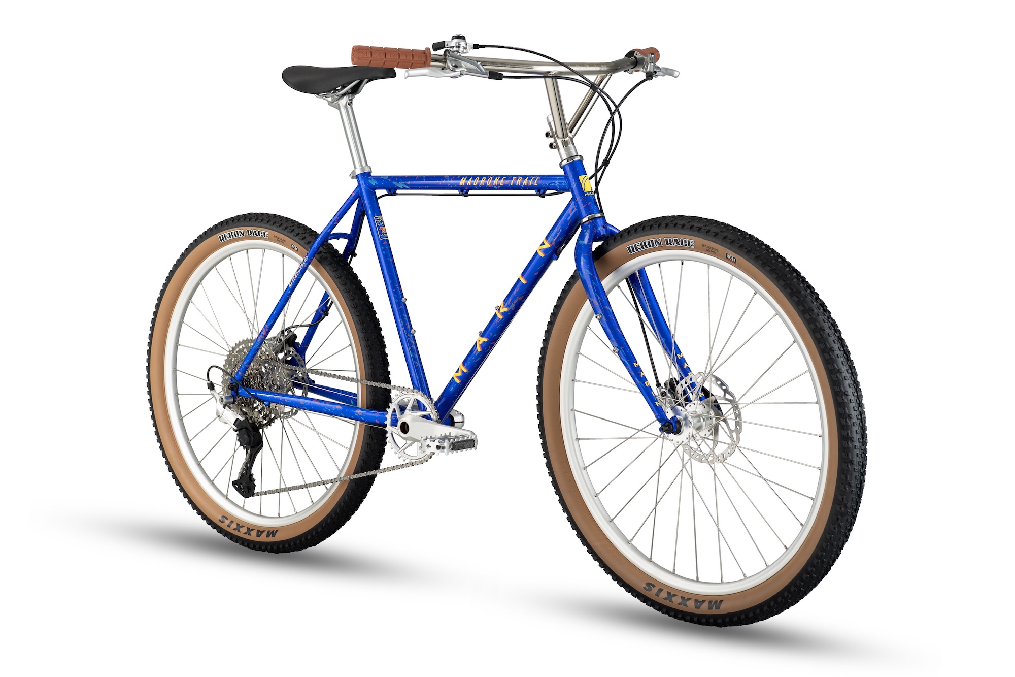 studio image of the complete Madrone Trail bike