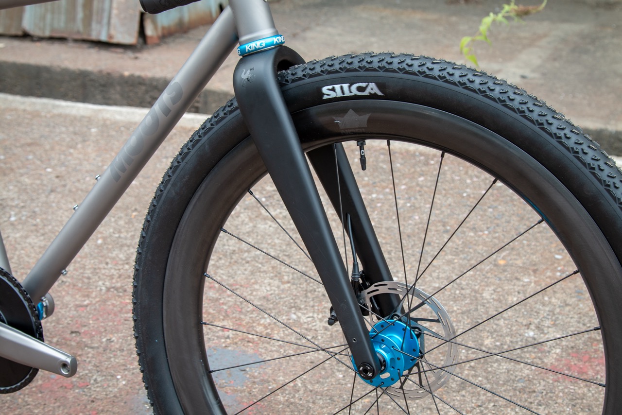 Moots Routt teaser 57mm tire clearance 2027