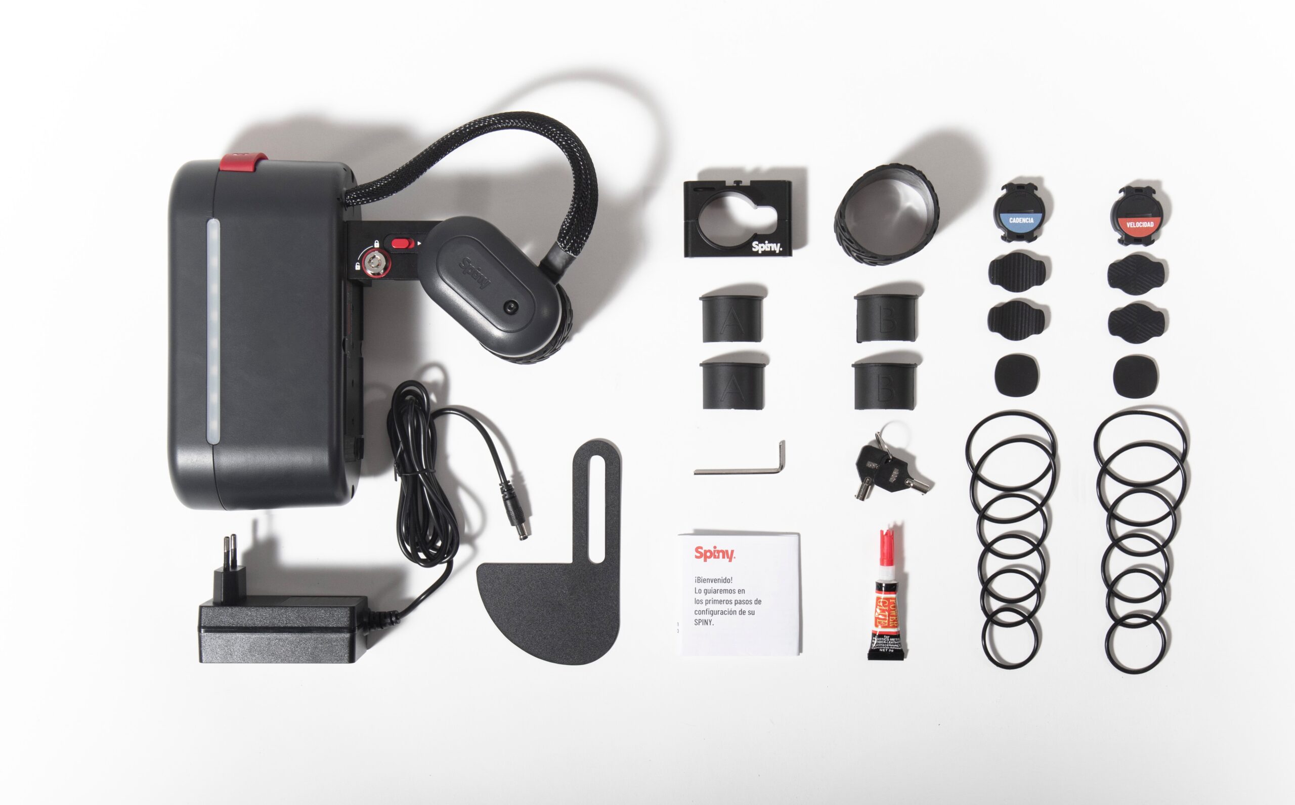 studio image showing everything that comes with the Spiny 2