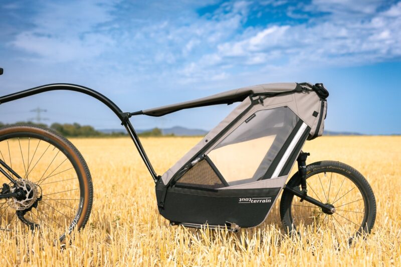 New Tout Terrain Singletrailer II Proves it’s Never Too Early for Gravel with Your Kid