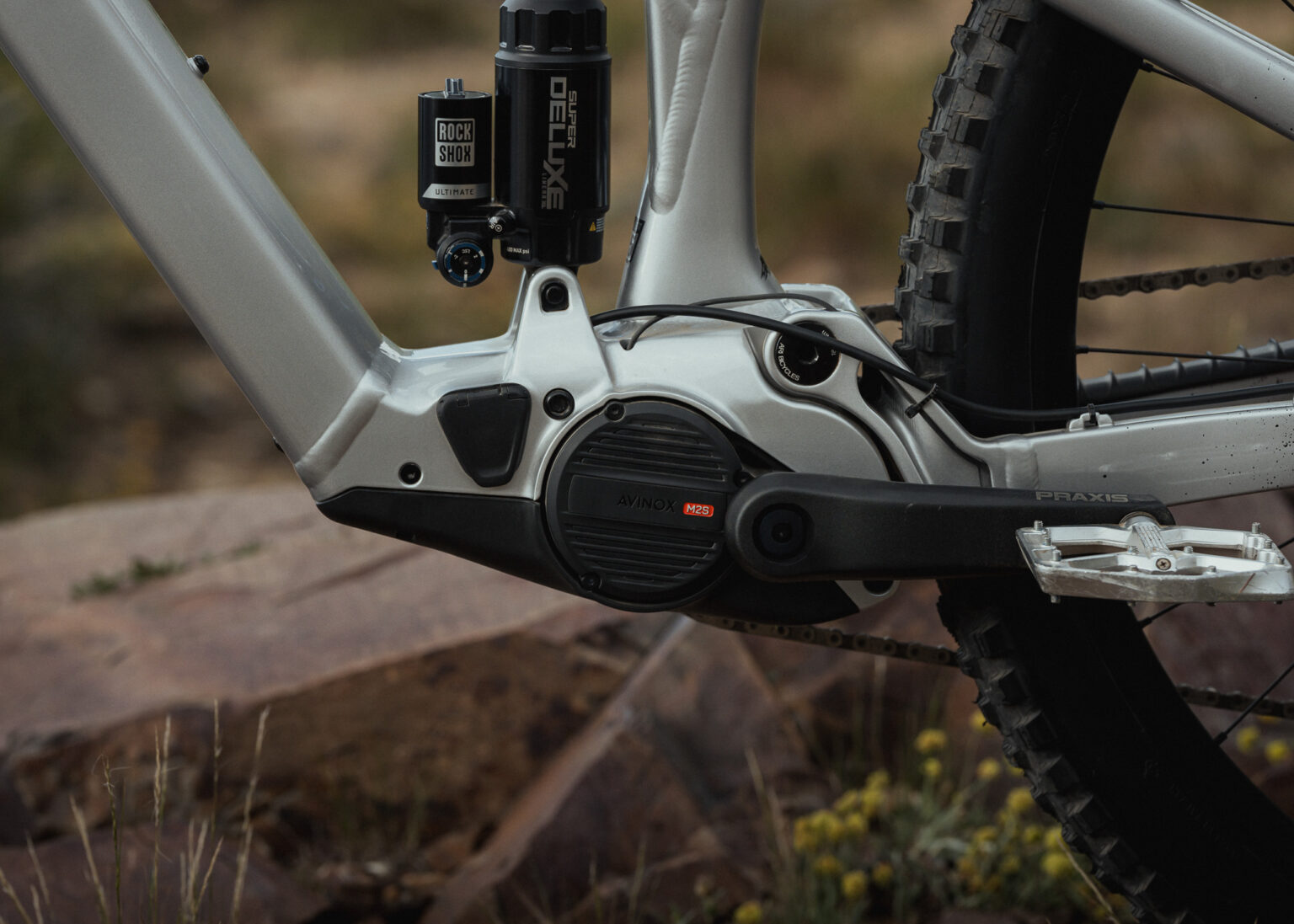 Ari Wire Peak 3.0 Avinox M2S