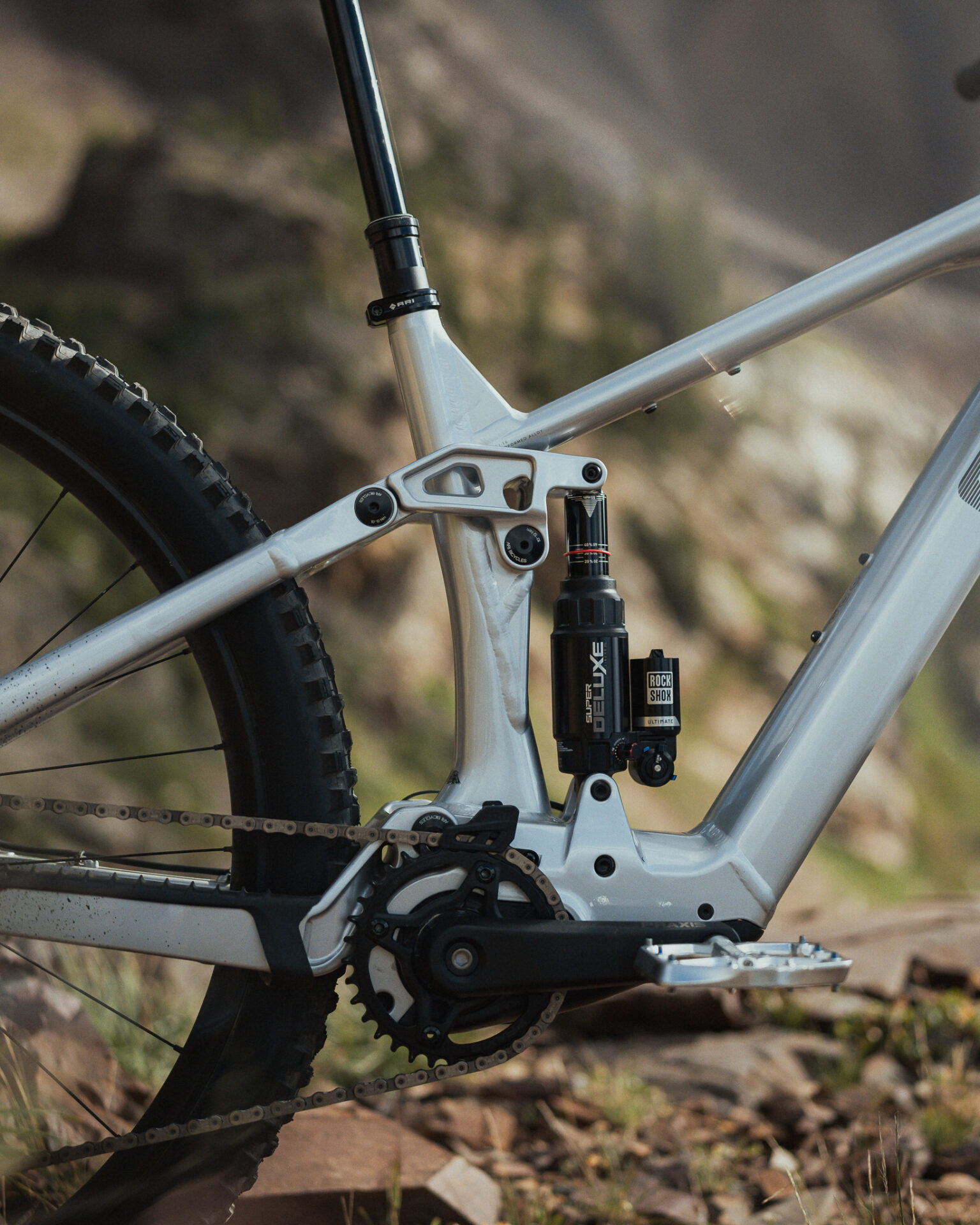Ari Wire Peak 3.0 shock