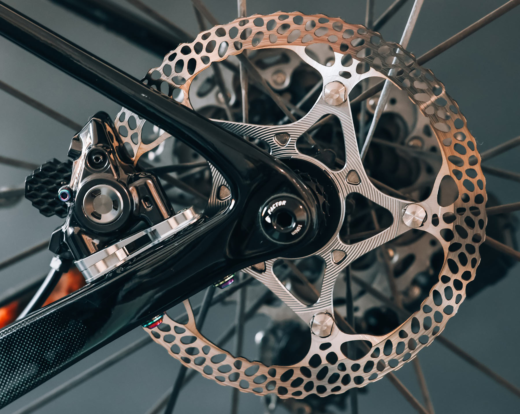 New absoluteBLACK Raven Rotors Add Normalized Power to Disc Brakes