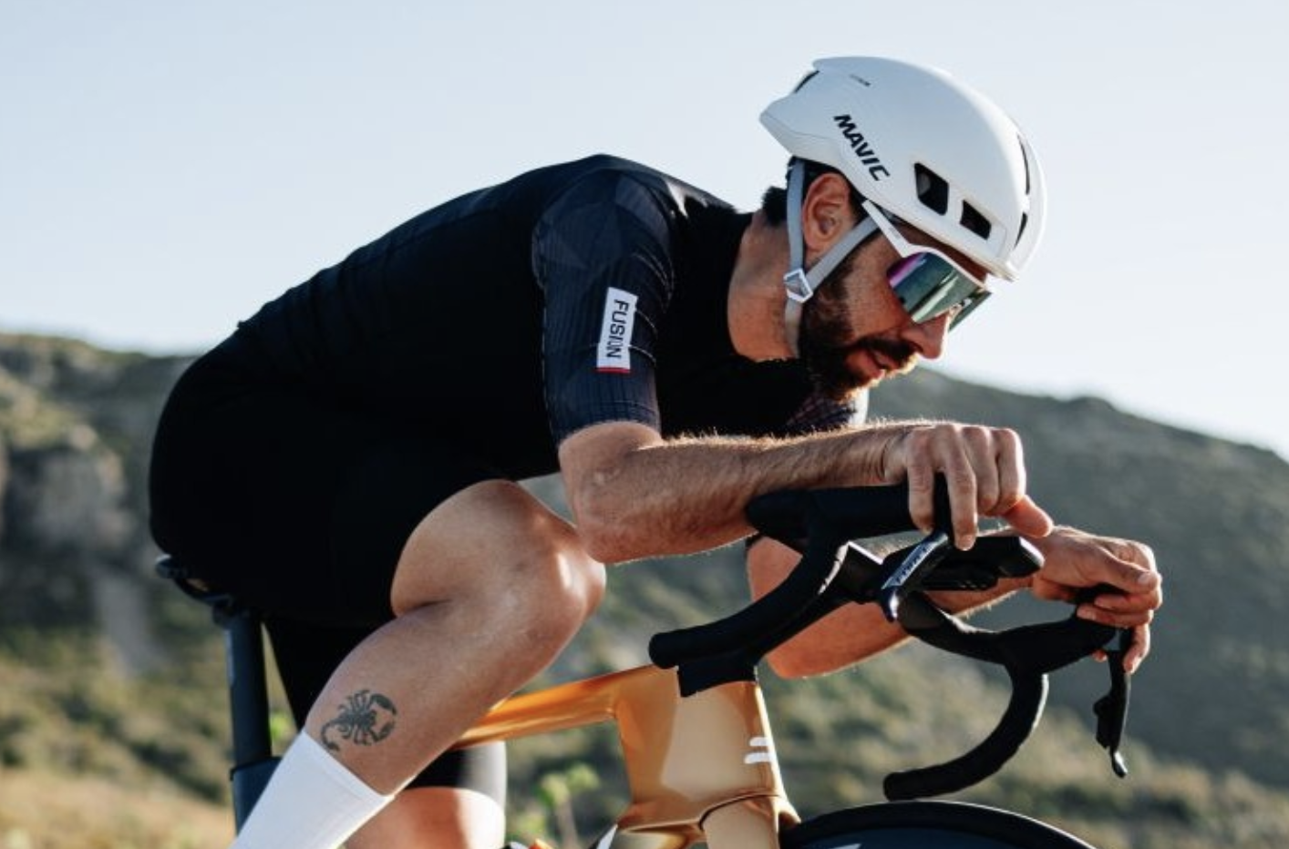 riding Mavic Comete Ultimate Helmet
