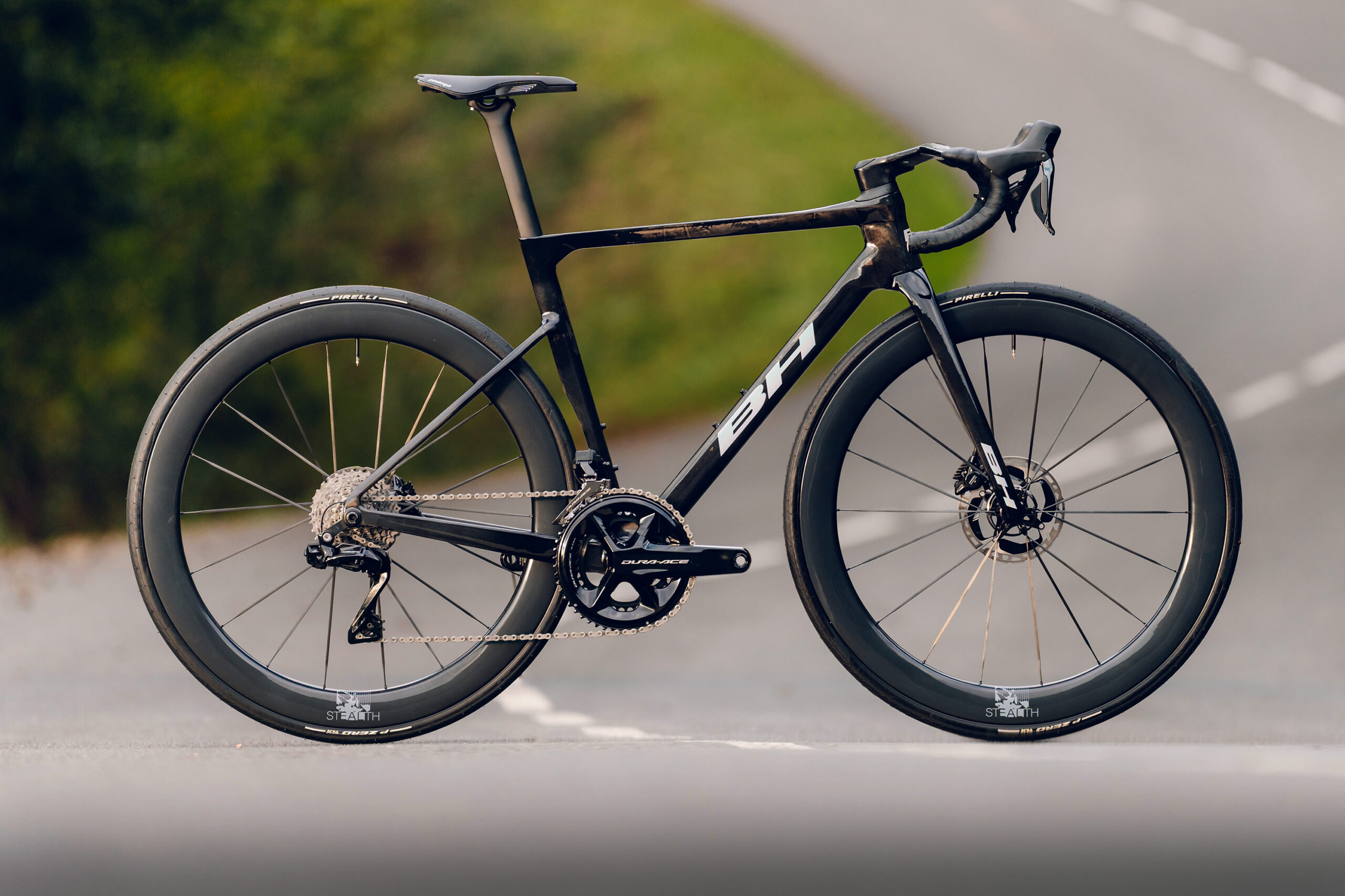 BH Ultralight <700g Road Bike is More Aero, Of Course Lighter & More Affordable