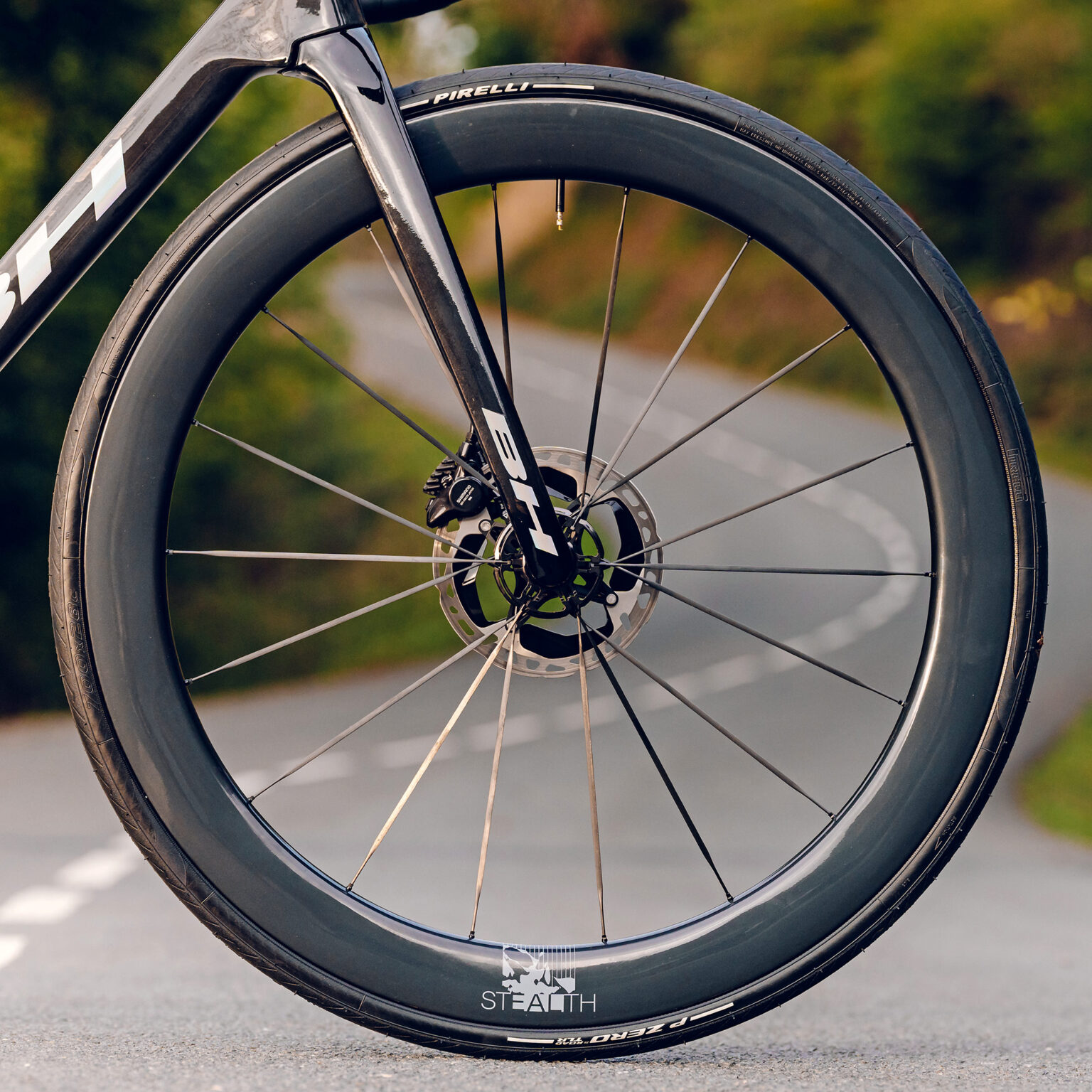 2027 BH Ultralight road bike debuts new BH Evo Stealth aero carbon-spoke wheels