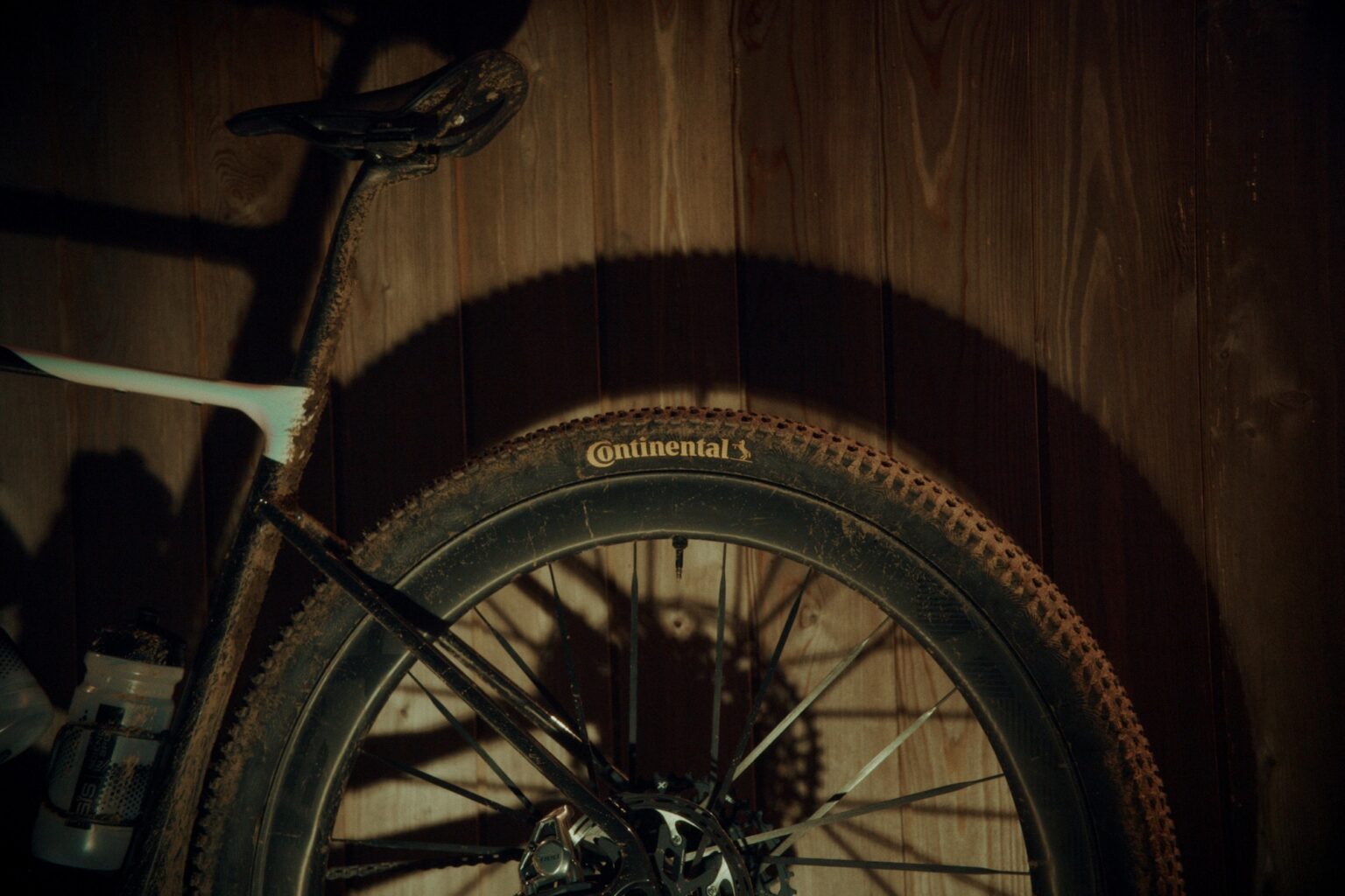 Continental Prepares For Our Big-Wheeled Future with Preview of the 32” Dubnital