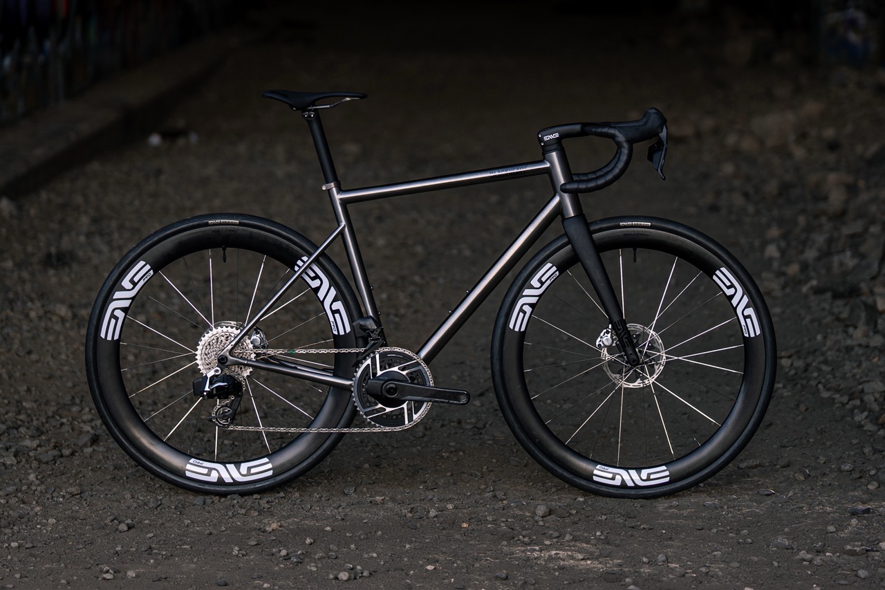 BlackHeart Updates the Road Ti with 3D-Printed Details from the Road Plus Ti