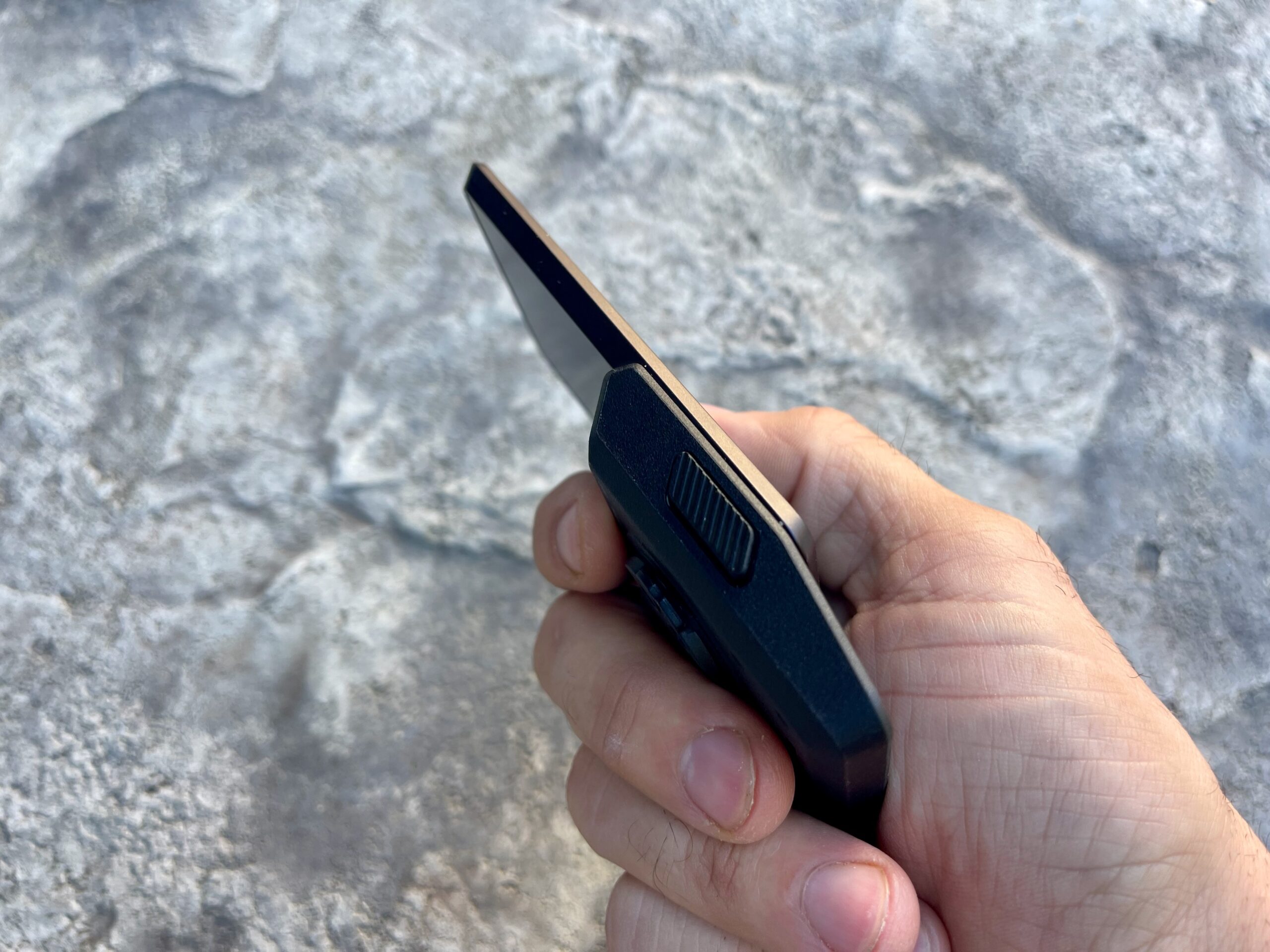 COROS DURA 2 Review outside knife