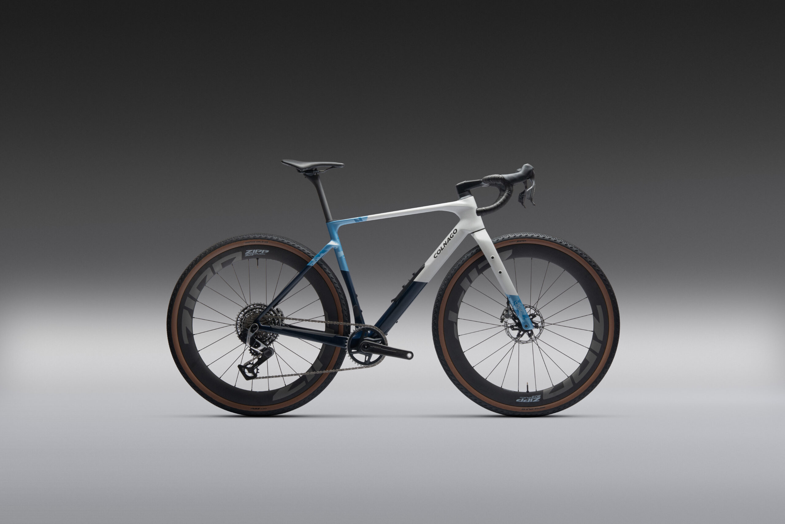 Colnago G5-X – 53mm Tire Clearance, Slacker Geometry & In-Frame Storage