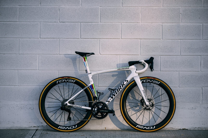 Demi Vollering Gets a World Champion S-Works Tarmac SL9