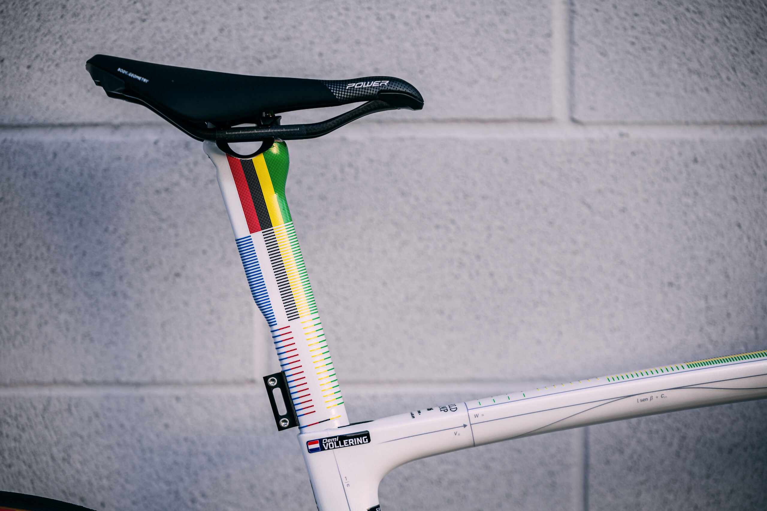 Speialized Tarmac SL9 of 2026 Road World Champion Demi Vollering