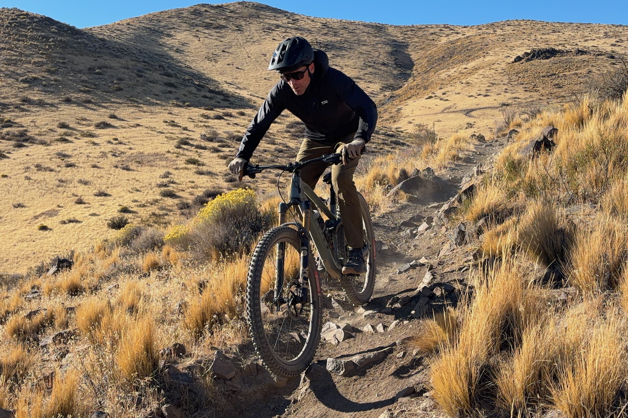 Review: Mons Royale Diversion Merino Trail Pants and Wind Jacket