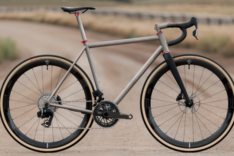 Moots County Line Splits the Difference Between Road and Gravel With 42mm Tire Clearance