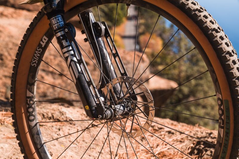 Lighter Fork Mounts, Same 10kg Rating: Old Man Mountain Updates the Axle Pack