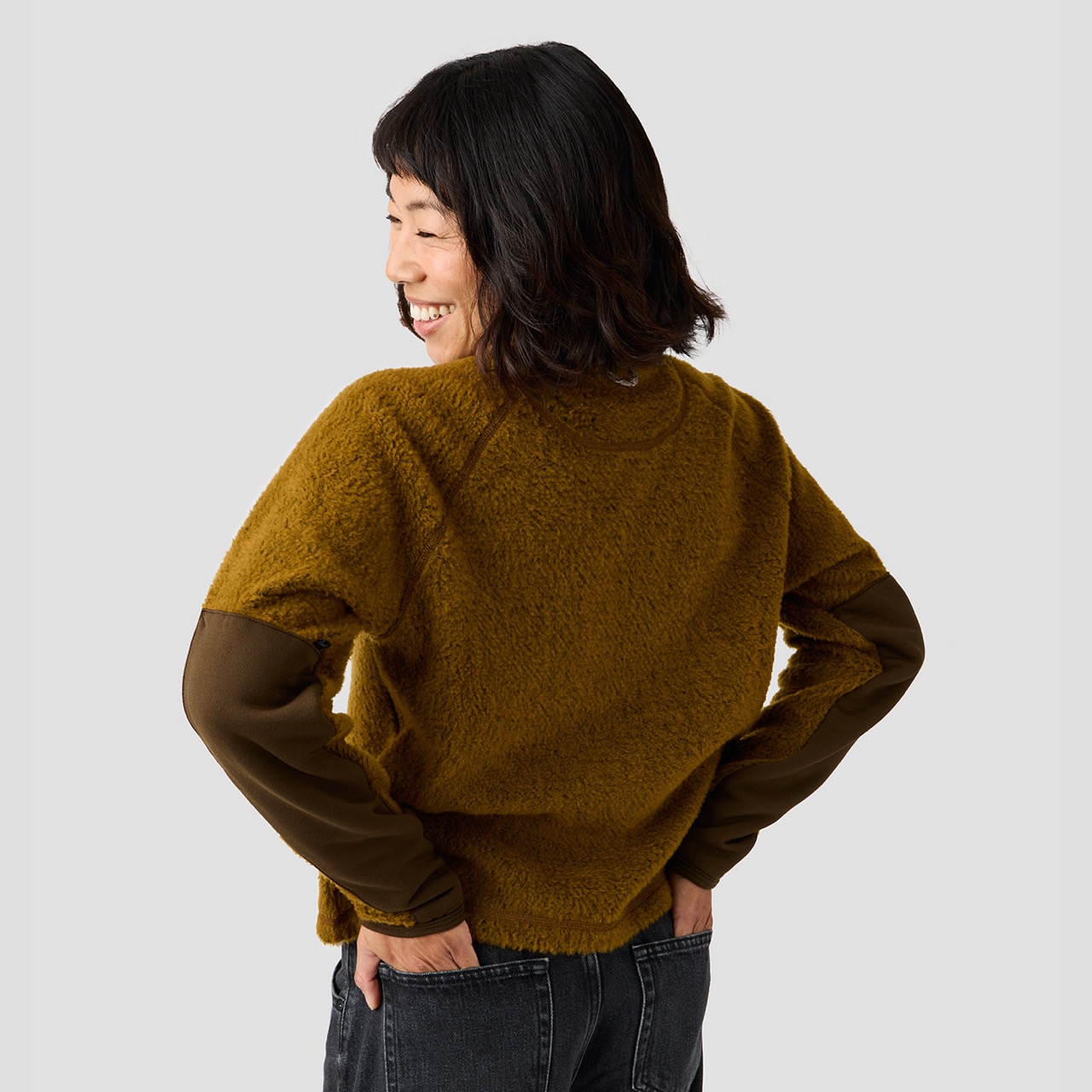 Ornot Alpha Wool Pullover back pocjets