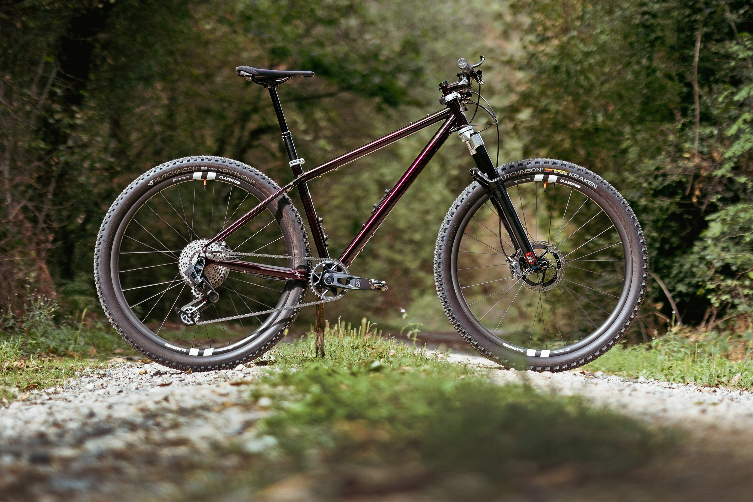Tout Terrain’s Catalina MTB Ditches a Gearbox & Belt for a Modern Derailleur & Chain